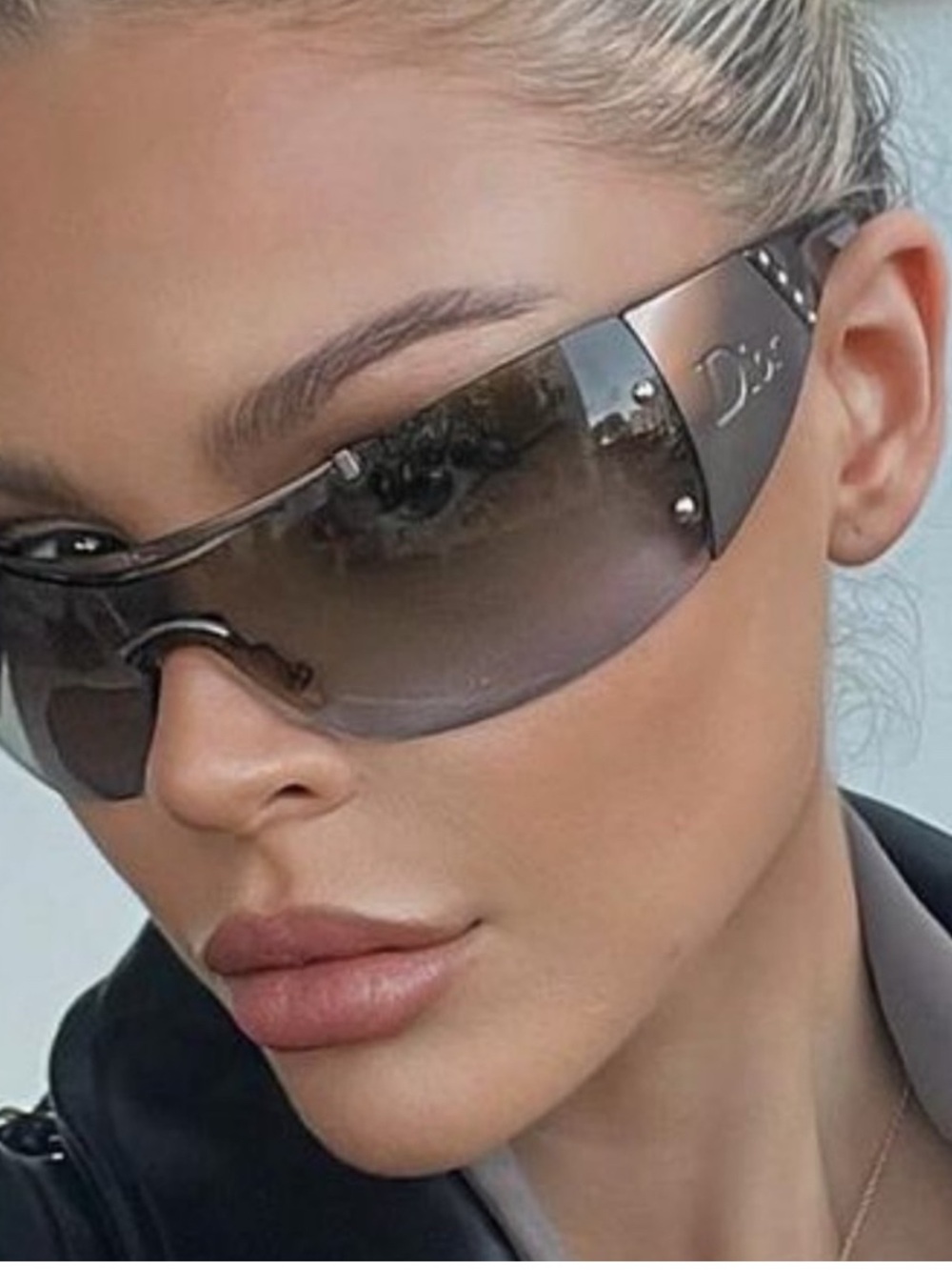 Extremely RARE 🖤 Vintage Christian Dior black & silver Rimless sunglasses